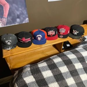 6 Adjustable Hats - Various teams